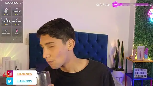 Snapshot of by_pandora chatting on 01-10-26, 05:53 by pandora online show from 01-10-26, 05:53