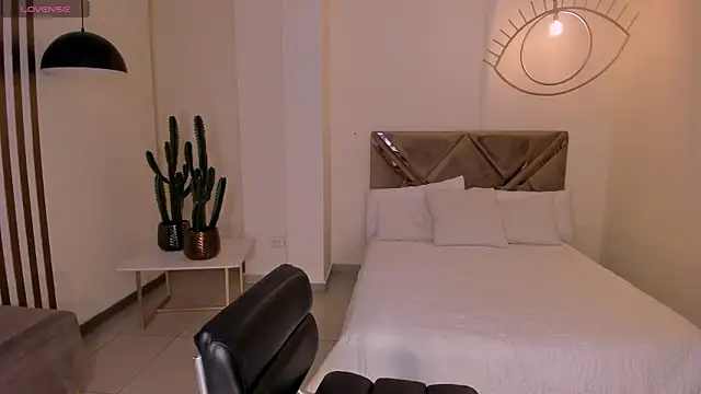 SunnyRivers online show from 10-28-25, 05:48