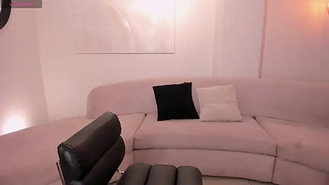 SunnyRivers online show from 03-08-26, 04:44