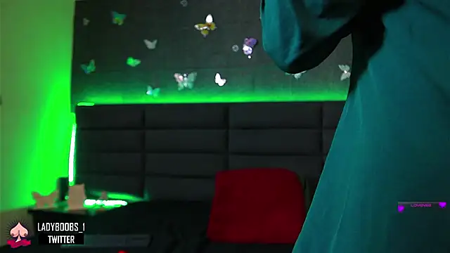 kathieandpovcock1 online show from 01-03-25, 02:40