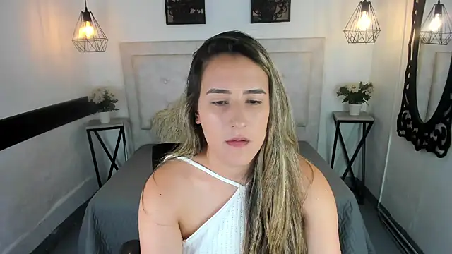 Hanna86 online show from 01-28-25, 07:10