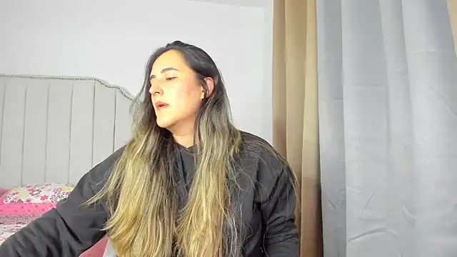 Hanna86 online show from 03-08-26, 11:41