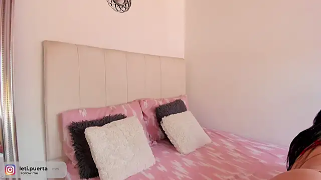 Snapshot of leticiapuerta9 chatting on 02-20-25, 08:47 leticiapuerta9 online show from 02-20-25, 08:47