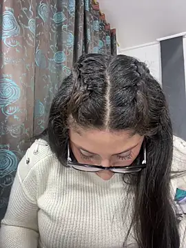 croftsmila online show from 03-04-26, 11:00