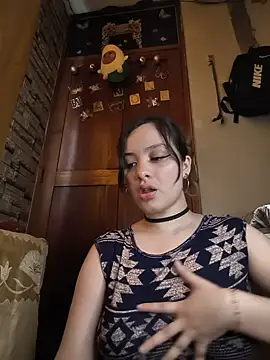 WanOn3Fanny online show from 05-17-26, 06:48