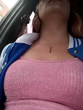 Snapshot of Misscata1106 chatting on 12-04-24, 10:30 Misscata1106 online show from 12-04-24, 10:30