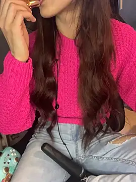 LaPetitechienne1 online show from 01-17-25, 02:07