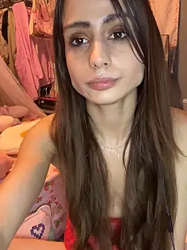 LaPetitechienne1 online show from 02-16-25, 01:03