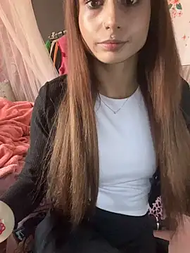 LaPetitechienne1 online show from 03-20-25, 07:47