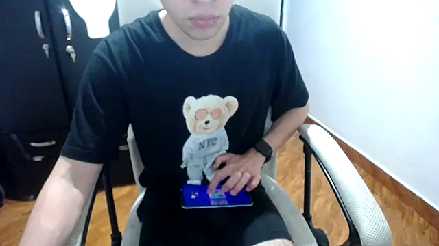 Snapshot of SexAegons chatting on 02-22-25, 04:40 SexAegons online show from 02-22-25, 04:40