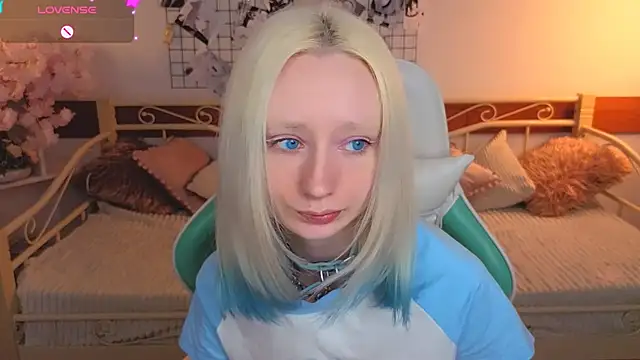 Katia Kim online show from 02-28-26, 06:14