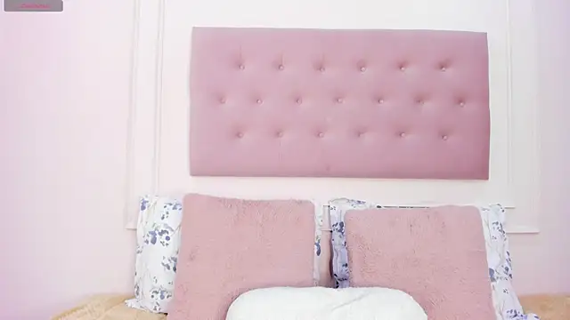 Madiison Cooper online show from 01-25-25, 09:04