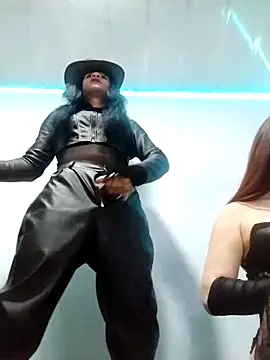 latintransbigcum online show from 09-28-25, 04:12