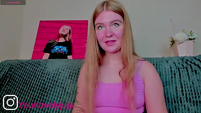 Snapshot of yourlovelyjul chatting on 09-12-25, 01:11 yourlovelyjul online show from 09-12-25, 01:11