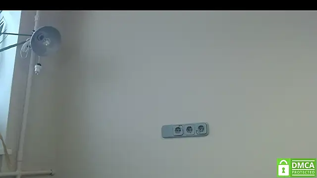 Snapshot of Sophi_Cute chatting on 10-30-25, 11:44 Sophi Cute online show from 10-30-25, 11:44