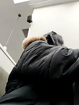 Sam Sara online show from 03-22-25, 05:52