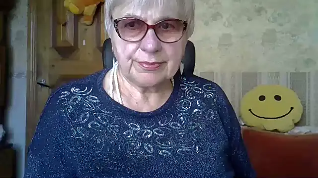 SweetCherry27 online show from 04-17-26, 09:34