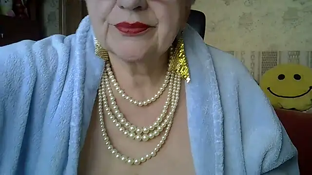 Snapshot of SweetCherry27 chatting on 04-20-26, 06:38 SweetCherry27 online show from 04-20-26, 06:38
