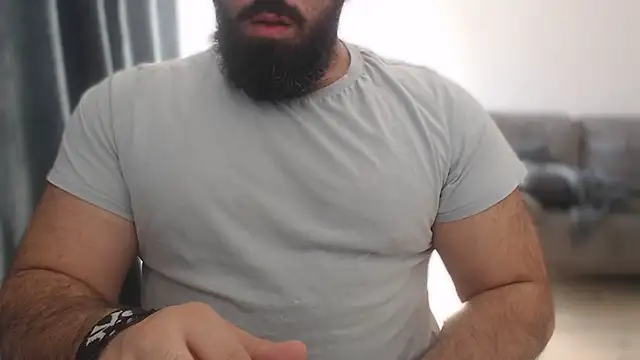 hugemachohandsome online show from 10-13-25, 01:11