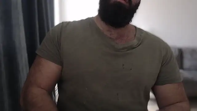 hugemachohandsome online show from 11-01-25, 08:27