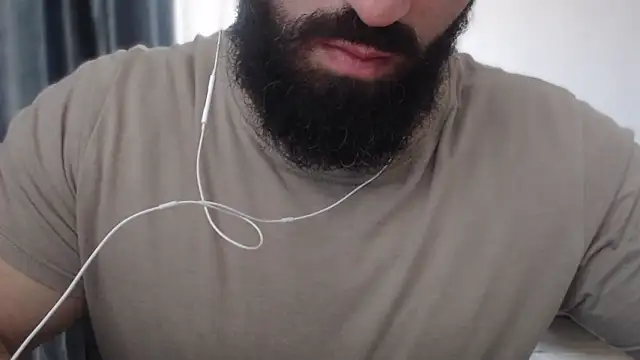 hugemachohandsome online show from 11-11-25, 09:09