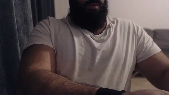 hugemachohandsome online show from 11-20-25, 04:40