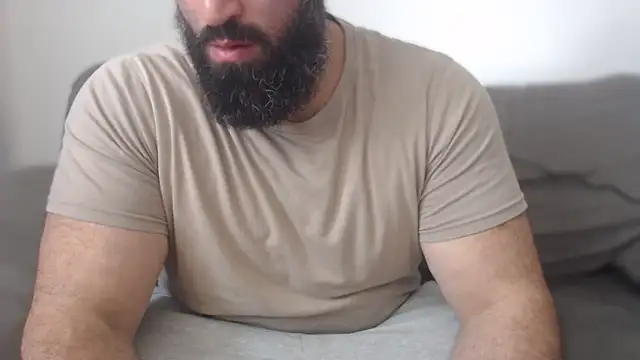 Snapshot of hugemachohandsome chatting on 06-19-26, 11:58 hugemachohandsome online show from 06-19-26, 11:58