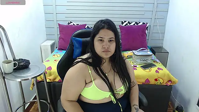 evelin zaens online show from 02-06-25, 03:37