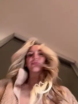 MessyNastyQueen online show from 02-20-25, 12:41