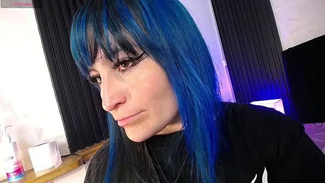 alicia moom online show from 01-17-25, 10:45