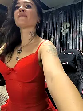 Snapshot of KikiXRed chatting on 12-08-24, 04:50 KikiXRed online show from 12-08-24, 04:50