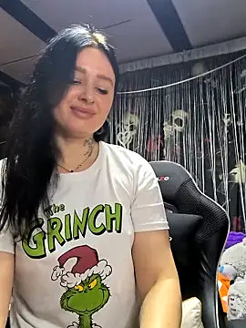 KikiXRed online show from 04-11-26, 04:17