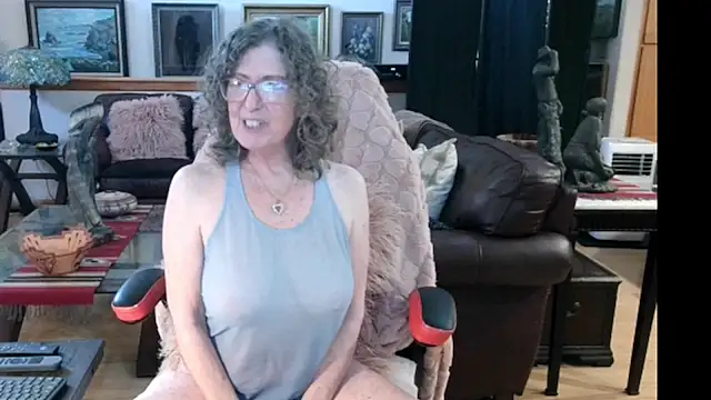 littlepistol01 online show from 07-18-26, 03:49