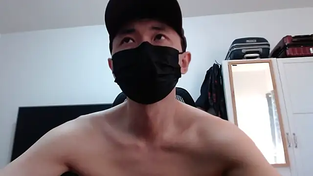 twbobo00715 online show from 04-27-26, 09:46