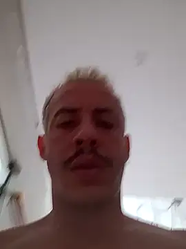 MachoScorpionCaralho online show from 01-12-25, 06:49