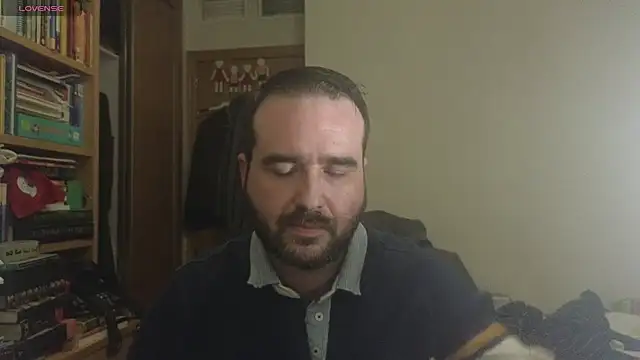 curiosillo83 online show from 02-27-25, 10:53