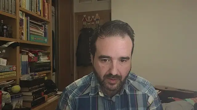 curiosillo83 online show from 12-15-25, 12:15