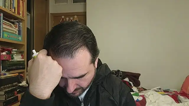 Snapshot of curiosillo83 chatting on 03-08-26, 01:04 curiosillo83 online show from 03-08-26, 01:04