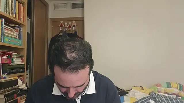 Snapshot of curiosillo83 chatting on 03-17-26, 04:10 curiosillo83 online show from 03-17-26, 04:10