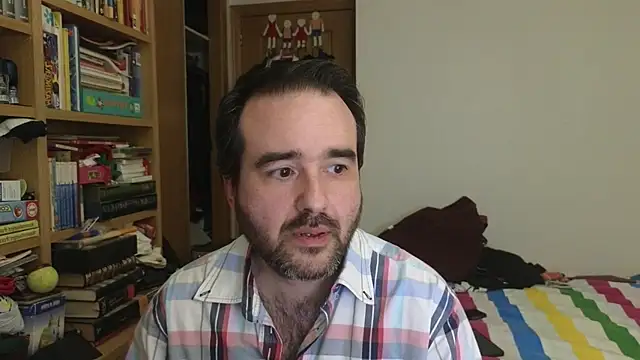 Snapshot of curiosillo83 chatting on 03-31-26, 01:55 curiosillo83 online show from 03-31-26, 01:55