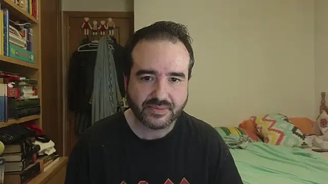 Snapshot of curiosillo83 chatting on 06-30-26, 07:53 curiosillo83 online show from 06-30-26, 07:53