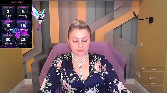 Candy Long online show from 11-04-25, 06:34