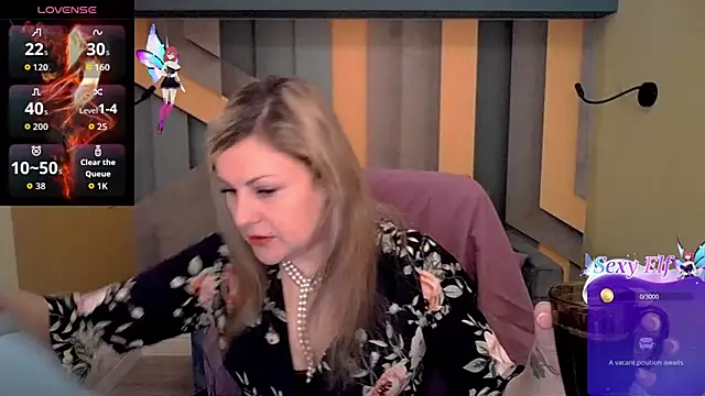 Snapshot of Candy_Long chatting on 02-23-26, 06:33 Candy Long online show from 02-23-26, 06:33