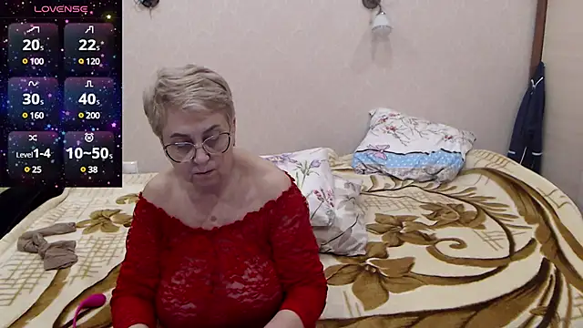 Snapshot of LadyMargaret chatting on 03-18-25, 05:21 LadyMargaret online show from 03-18-25, 05:21