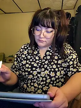 Snapshot of Sakura_0505 chatting on 01-08-25, 02:35 Sakura 0505 online show from 01-08-25, 02:35