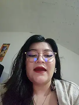 Snapshot of Sakura_0505 chatting on 03-08-25, 10:45 Sakura 0505 online show from 03-08-25, 10:45