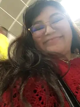 Snapshot of Sakura_0505 chatting on 03-20-25, 11:56 Sakura 0505 online show from 03-20-25, 11:56