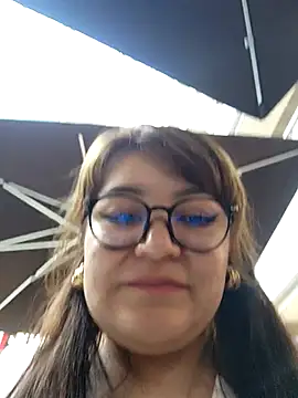 Snapshot of Sakura_0505 chatting on 09-28-25, 09:09 Sakura 0505 online show from 09-28-25, 09:09