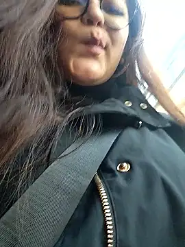 Sakura 0505 online show from 10-18-25, 09:59