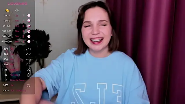 KindHazelHere  online show from 02-13-25, 09:17